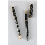 Een Parker Sonnet Ciel d'orage vulpen en dito ballpen, made in France. Verguld beslag – kavel bij Veilinghuis Omnia